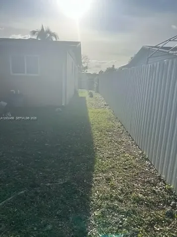 19920 SW 118th Place Miami FL 33177