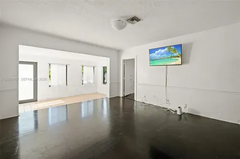 2410 Jackson Street Hollywood FL 33020