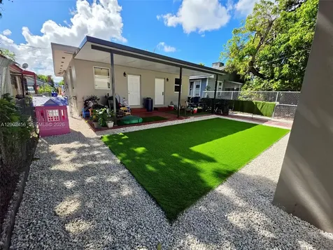 2637 NW 23rd Court Miami FL 33142