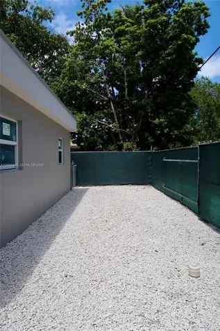 2637 NW 23rd Court Miami FL 33142