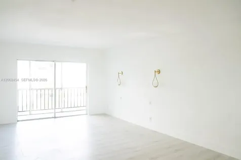 220 SW 9th Avenue Hallandale Beach FL 33009