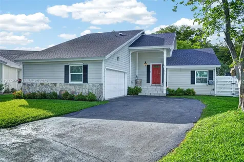 14914 SW 142nd Place Miami FL 33186