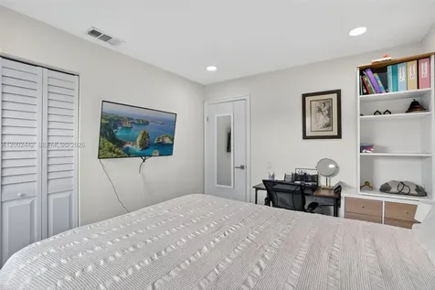 14914 SW 142nd Place Miami FL 33186