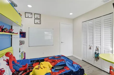 14914 SW 142nd Place Miami FL 33186