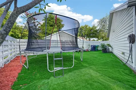 14914 SW 142nd Place Miami FL 33186