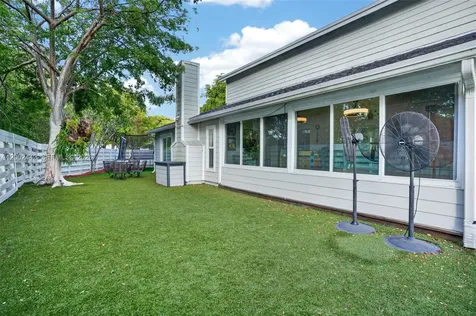 14914 SW 142nd Place Miami FL 33186