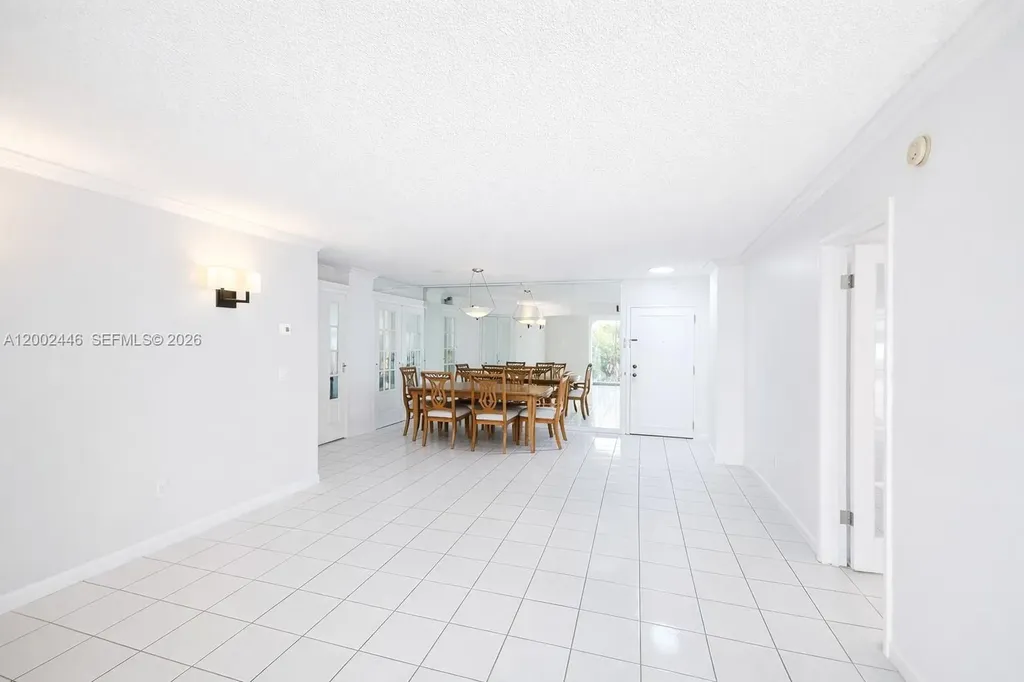 77 Crandon Boulevard Key Biscayne FL 33149