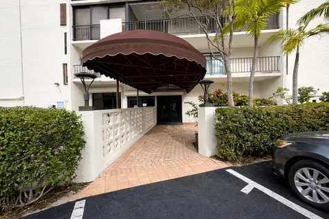 77 Crandon Boulevard Key Biscayne FL 33149