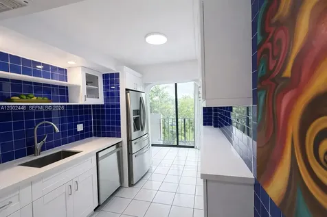 77 Crandon Boulevard Key Biscayne FL 33149