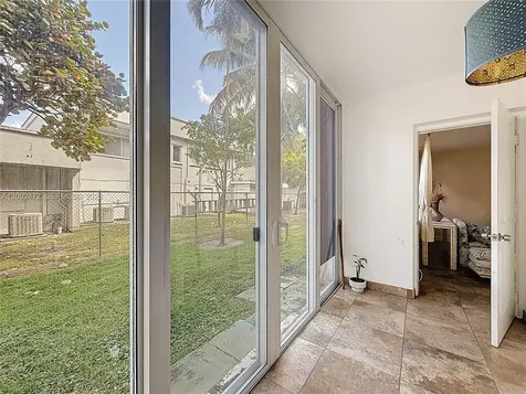 410 SE 2nd Street Hallandale Beach FL 33009