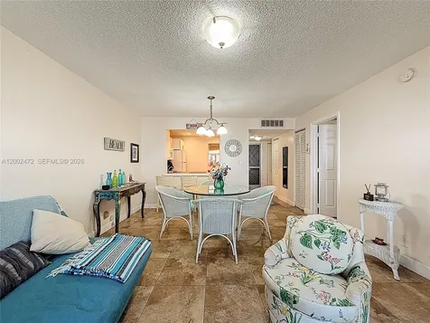 410 SE 2nd Street Hallandale Beach FL 33009