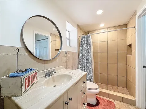 410 SE 2nd Street Hallandale Beach FL 33009