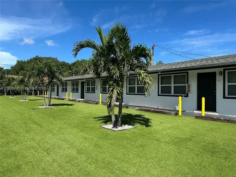 2321 Madison Street Hollywood FL 33020