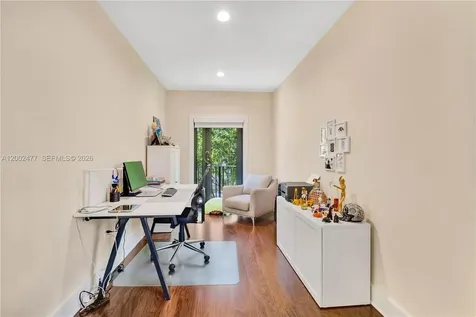 3141 Day Avenue Miami FL 33133