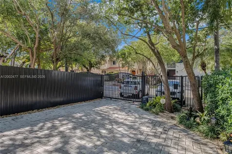 3141 Day Avenue Miami FL 33133