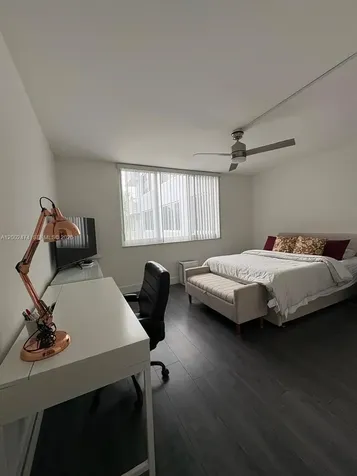 4200 Hillcrest Drive Hollywood FL 33021
