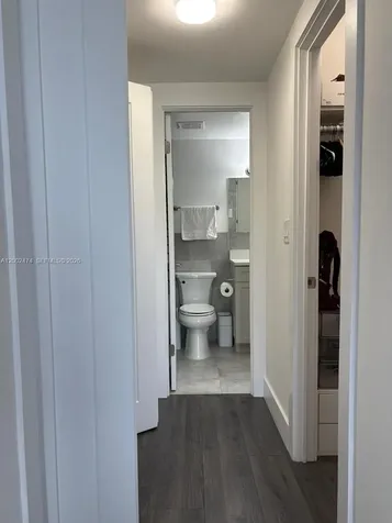 4200 Hillcrest Drive Hollywood FL 33021