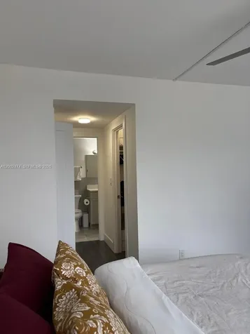 4200 Hillcrest Drive Hollywood FL 33021