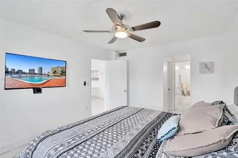 2999 Point East Drive Aventura FL 33160