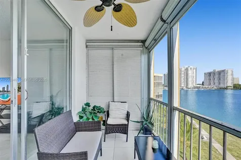 2999 Point East Drive Aventura FL 33160