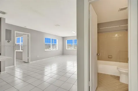 5532 SW 22nd Street West Park FL 33023