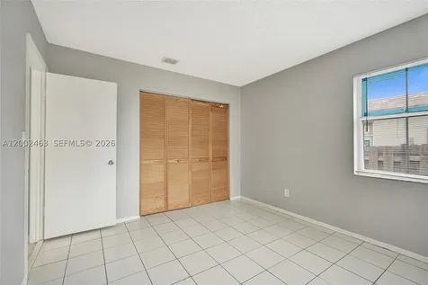 5532 SW 22nd Street West Park FL 33023