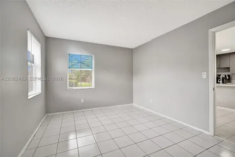 5532 SW 22nd Street West Park FL 33023