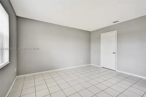5532 SW 22nd Street West Park FL 33023