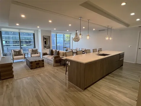 801 S Miami Avenue Miami FL 33130