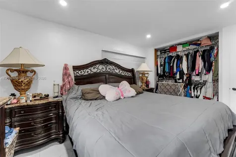 12009 SW 39th Terrace Miami FL 33175