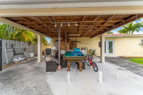12009 SW 39th Terrace Miami FL 33175