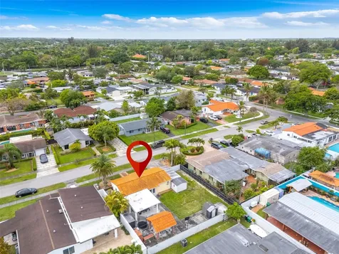 12009 SW 39th Terrace Miami FL 33175