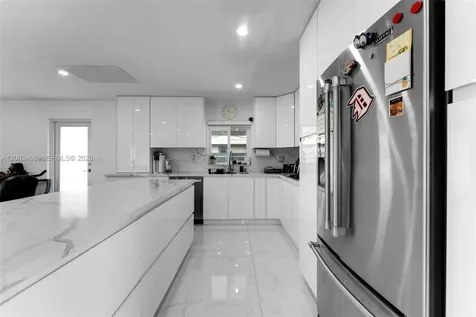 12009 SW 39th Terrace Miami FL 33175