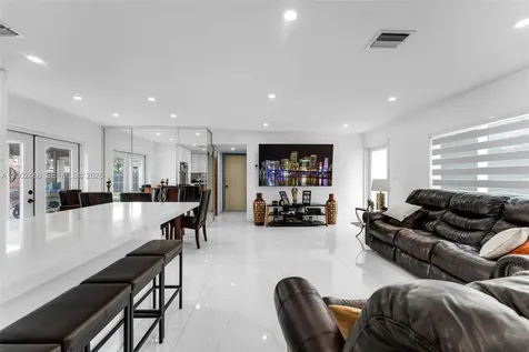 12009 SW 39th Terrace Miami FL 33175