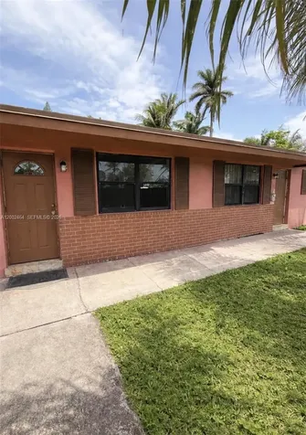 185 NW 82nd Street Miami FL 33150