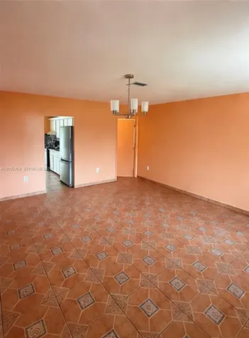 185 NW 82nd Street Miami FL 33150