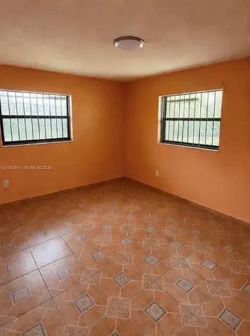 185 NW 82nd Street Miami FL 33150