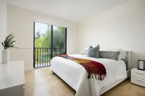 2766 SW 33rd Avenue Miami FL 33133