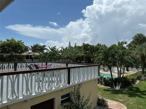 2900 NE 17th Avenue Pompano Beach FL 33064
