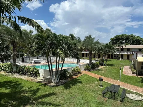 2900 NE 17th Avenue Pompano Beach FL 33064