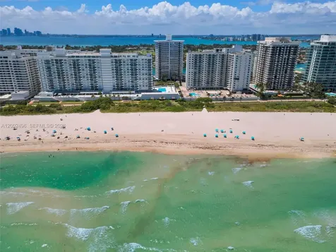 5660 Collins Avenue Miami Beach FL 33140