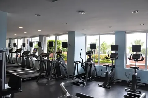 5660 Collins Avenue Miami Beach FL 33140