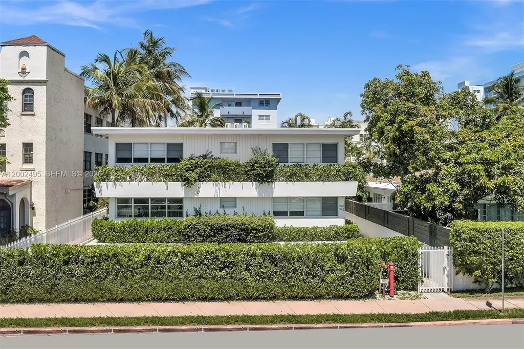 940 Michigan Avenue Miami Beach FL 33139