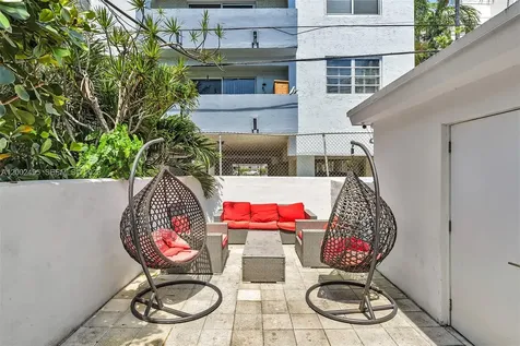 940 Michigan Avenue Miami Beach FL 33139