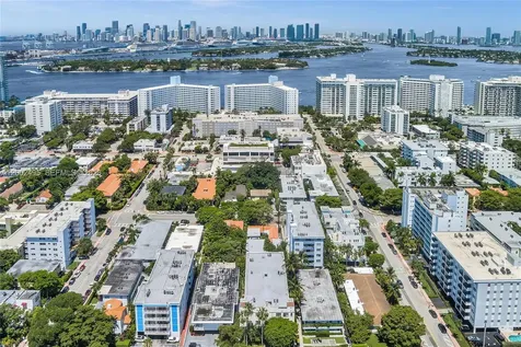 940 Michigan Avenue Miami Beach FL 33139