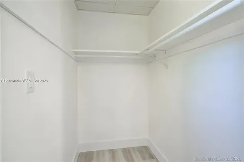 940 Michigan Avenue Miami Beach FL 33139