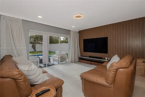 2336 NW 34th Terrace Coconut Creek FL 33066