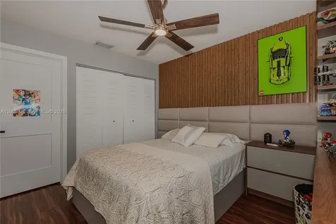2336 NW 34th Terrace Coconut Creek FL 33066