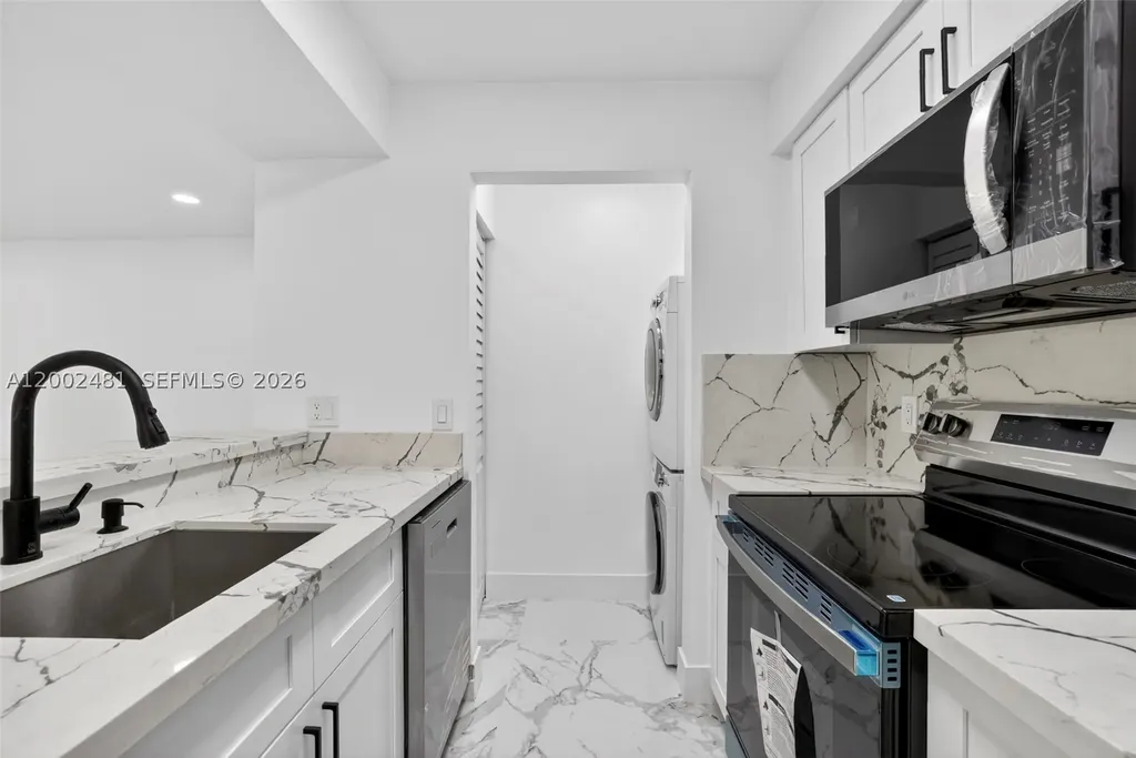 1227 SW 46th Avenue Pompano Beach FL 33069