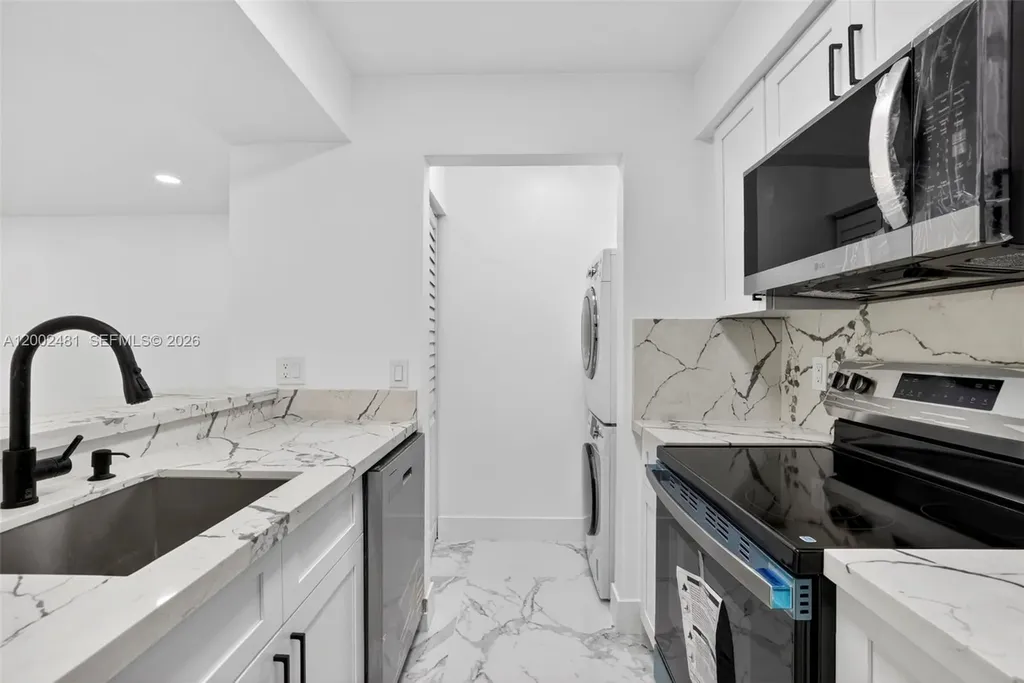 1227 SW 46th Avenue Pompano Beach FL 33069